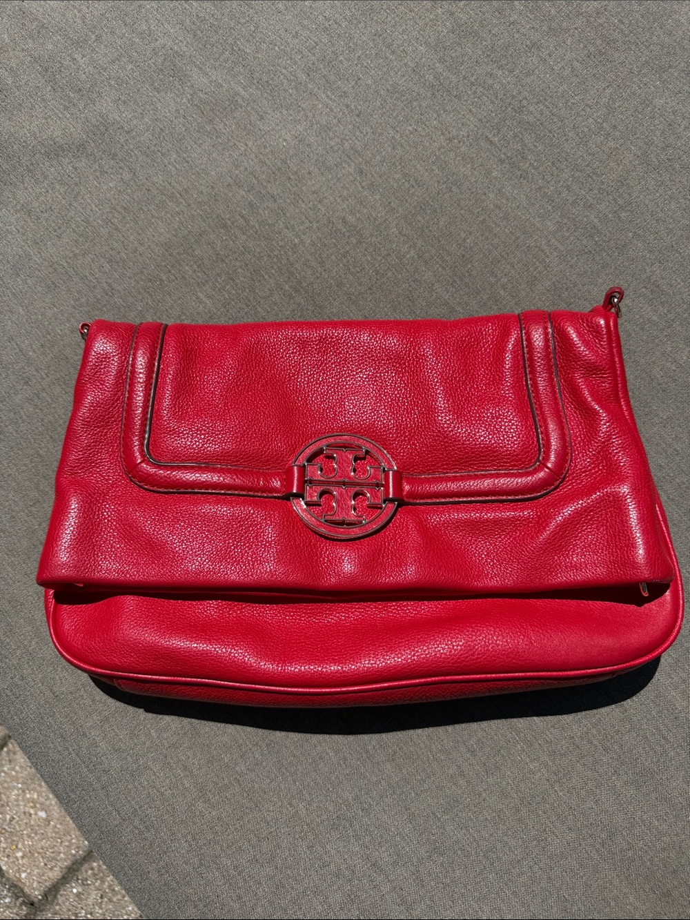 Tory Burch Red Pebbled Leather Fold-Over Large Clutch with Logo. Crossbody